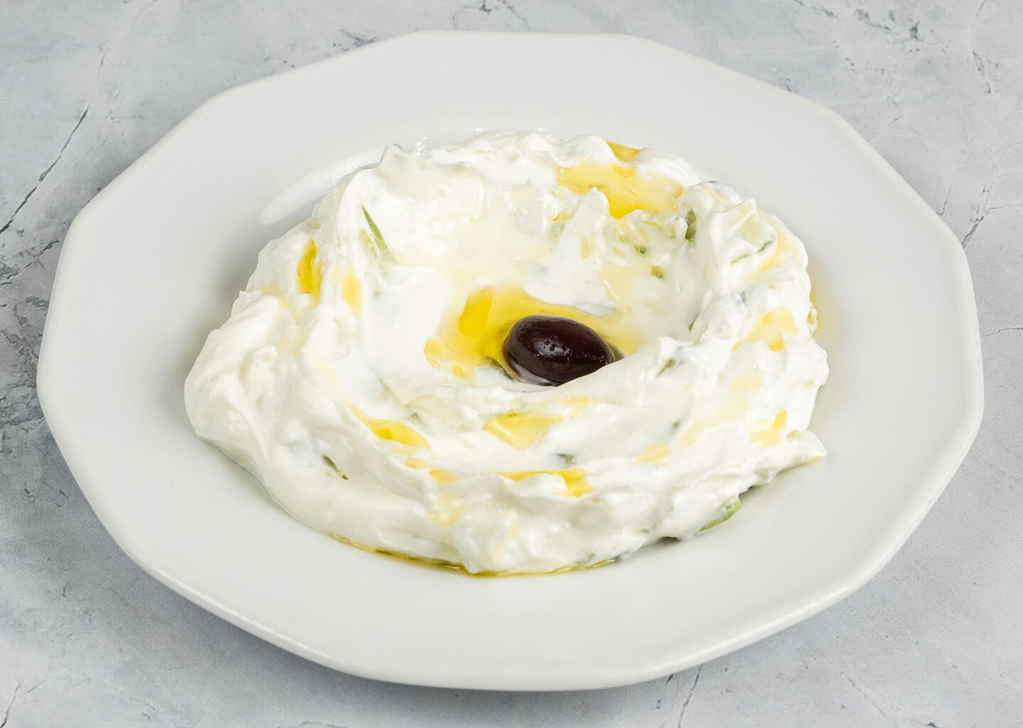 tzatziki-budapest-heureka.jpg Házi tzatziki a Heureka Original Greek Food kínálatában